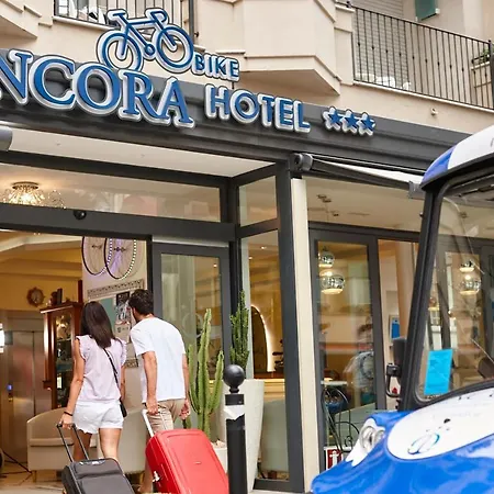 Ancora & Готель 3*